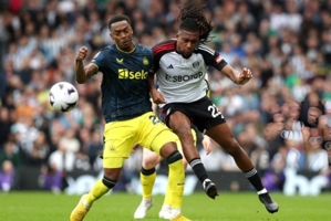 Video bóng đá Fulham - Newcastle: Vỡ òa phút 81, 3 điểm quý giá 